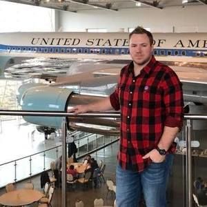 Meet your Posher, Philip